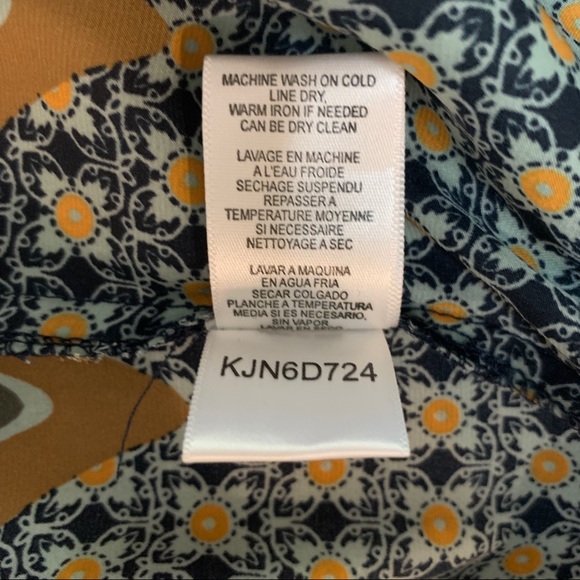 BCBGeneration Tiered Printed Faux Wrap Dress - Picture 13 of 13